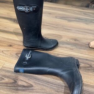 Women’s Pendleton Rain Boots Fits like a 9